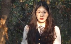 凯迪拉克14岁女孩视频